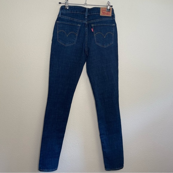 Levi 711 Skinny Distressed Knee Jeans - Picture 7 of 16